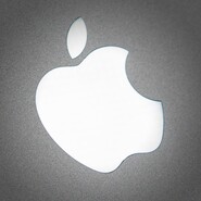 Jony Ive povýšil na pozici generálního ředitele designu