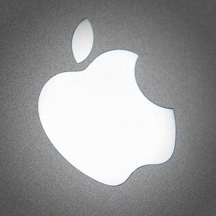 Jony Ive povýšil na pozici generálního ředitele designu