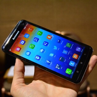 Lenovo ukázalo v Las Vegas špičkové novinky: vyzkoušeli jsme je