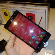 Novinky od Asusu živě z Las Vegas: řada Zenfone a Transformer Duet