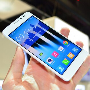 Vylepšený Alcatel One Touch Idol X+: první dojmy a video z CES 2014