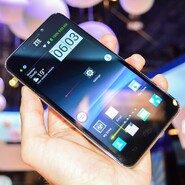 Tabletofon ZTE Grand S II s hlasovým ovládáním živě z CES 2014