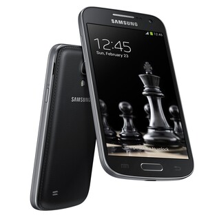 Samsung Galaxy S4 a S4 mini v černé: známe cenu (aktualizováno)