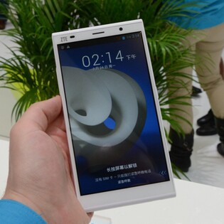 První dojmy ZTE Grand Memo II: prototyp na MWC 2014