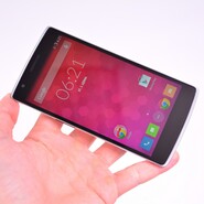 OnePlus One si nyní může koupit kdokoli bez pozvánky