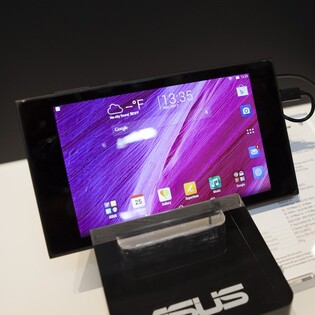 Nový ASUS MeMO Pad 7 překvapí leskem i výbavou (živě z IFA)