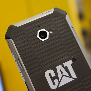 Téměř nezničitelný CAT S50 má i dobrou výbavu: živě z IFA 2014