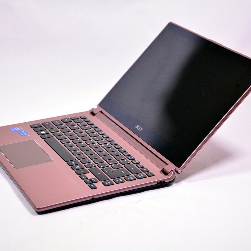 Acer Aspire V7-482P