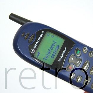 Retro: Motorola T180 – low-end z roku 2000