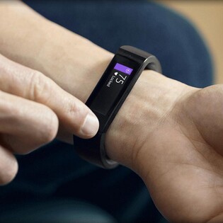 Microsoft Band: náramek všeuměl pro všechny platformy