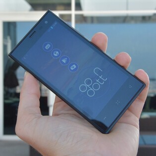 Tesco představilo levný smartphone, tablet a fitness náramek