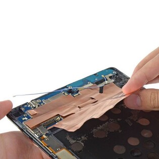 Google Nexus 9 rozebrán: opravíte ho těžko