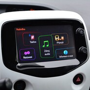 Auta a mobily: Peugeot 108 a zrcadlení telefonu skrz Mirror Screen