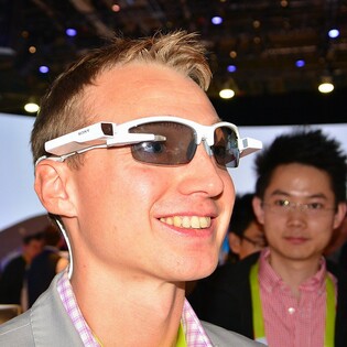 Toto je odpověď Sony na brýle Google Glass (živě z CES)
