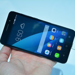 5,5palcový Honor 4x s LTE dorazí na český trh. Známe cenu