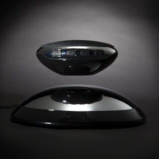 Chcete levitující reproduktor? Pak je tu Axxess Air2 Squared