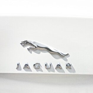 Jaguar neplánuje autonomní vozidlo, přednost dává chytrým systémům