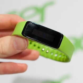 První dojmy z Acer Liquid Leap+: barevně a levně