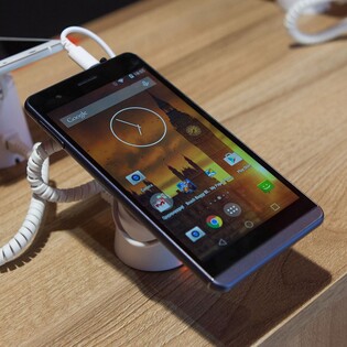 První dojmy z Kazamu Tornado 455L: s elegancí do nepohody