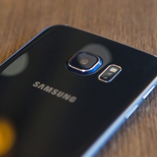 Rozhodli jste: Samsung Galaxy S6 je nejlepší z TOP fotomobilů