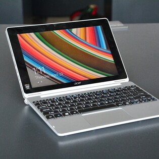 Acer Aspire Switch 10 V naživo: lepší výbava a skleněná záda
