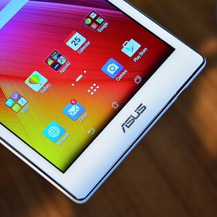 Nové Asus ZenPady naživo: elegance a USB-C (video)