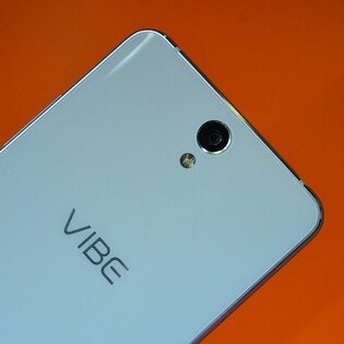 Selfie telefon Lenovo Vibe S1 je na českém trhu, známe cenu