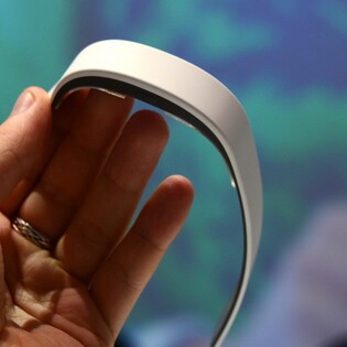 První dojmy ze Sony SmartBand 2: chytřejší a praktičtější