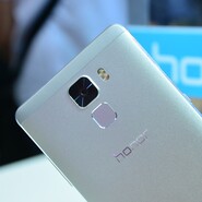 Vyzkoušeli jsme kovový Honor 7: brzy dorazí i do Česka