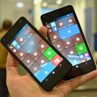 Výhodný nákup: cena Lumie 550 spadla pod 2 tisíce korun