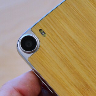 První dojmy z Doogee F3 a F3 Pro: ve znamení kovu a bambusu