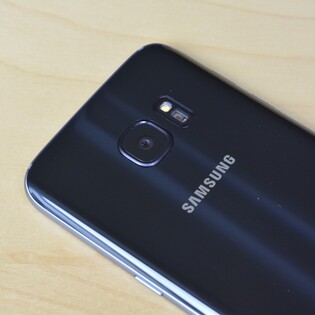 Samsung nabídne majitelům Galaxy S7 (edge) speciální péči