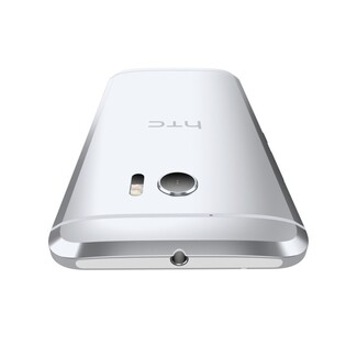 HTC 10 si odnáší první úspěchy, testy odhalily skvělý fotoaparát