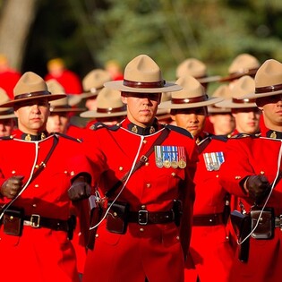 Kanadská policie má od roku 2010 přístup ke zprávám BlackBerry