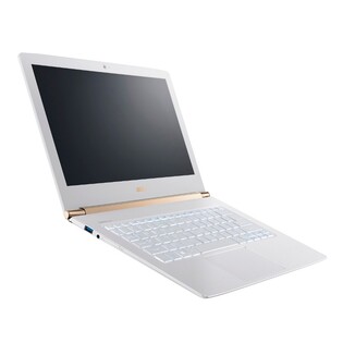 Acer představil Aspire S 13: tenký krasavec s výkonem