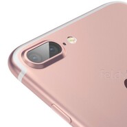 Na Novém Zélandu stojí frontu na iPhone 7 roboti