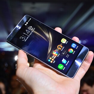 Asus míří mezi smetánku, ceny ZenFonů 3 šplhají až nad 21 tisíc