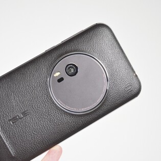 Šestkový Android dorazil na Asus ZenFone Zoom a ZenFone Selfie