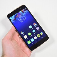 Recenze Alcatel Idol 4 – Menší bratříček s hlasem jako zvon