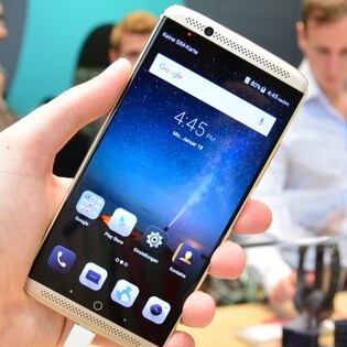 ZTE Axon 7: nedostupný flagship killer na IFA 2016 (video)