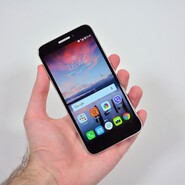 Recenze Alcatel Shine Lite – Fešák za babku