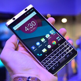 Vyzkoušeli jsme nepředstavené BlackBerry Mercury (DTEK 70)