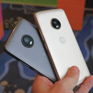 Lenovo Moto G5 a G5 Plus naživo: kov a slušná výbava