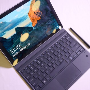 První dojmy ze Samsungu Galaxy Book 12 (video)
