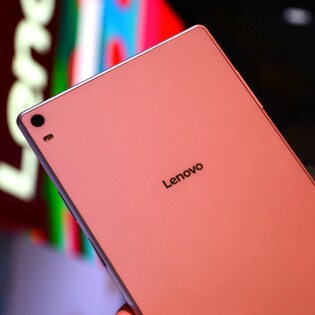 První dojmy z prémiovějších tabletů řady Tab 4 od Lenova