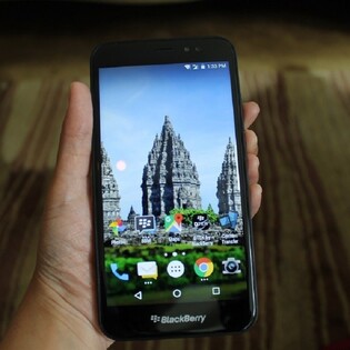 Nové BlackBerry Aurora představeno: stojí za cestu do Indonésie? 