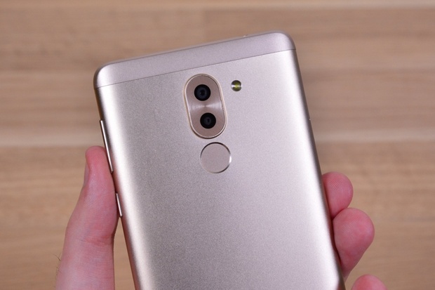 Nástupce Honoru 6X se blíží, Honor 7X se představí už 11. října