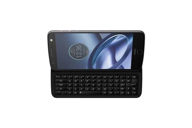QWERTY klávesnice pro Moto Z zaujala, vybral se dostatek peněz