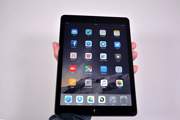 Asie má zájem o iPady. LG musí navýšit výrobu LCD panelů