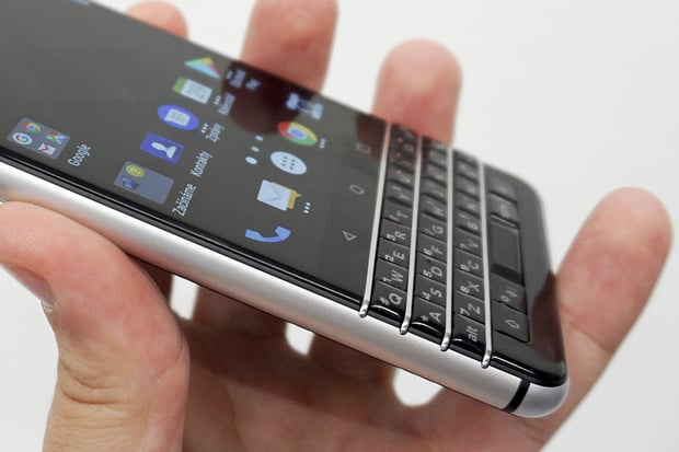 Legendární návrat BlackBerry: v příštím roce dorazí s 5G i QWERTY klávesnicí